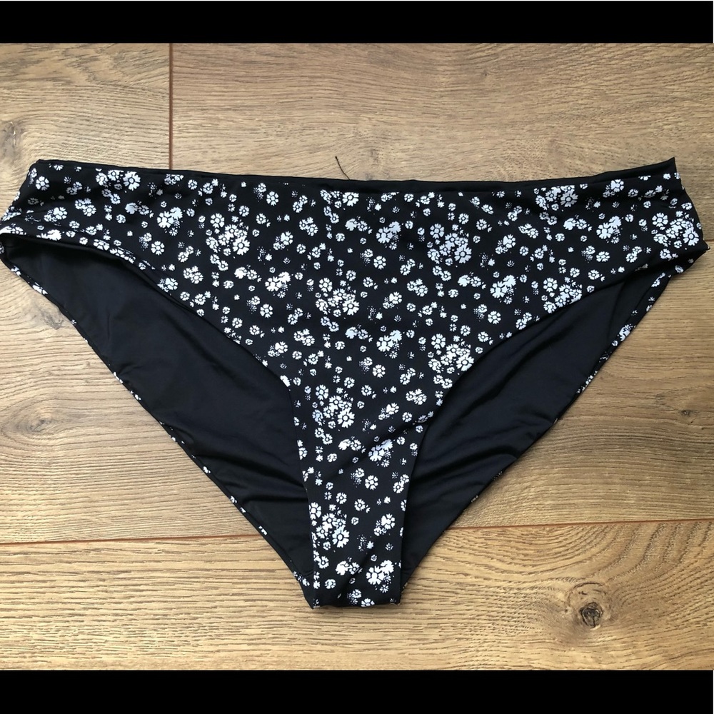 Dippin Daisy bikini bottom